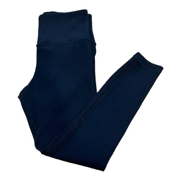 ATHLETA Elation High Rise Rib 7/8 tight Black Medium - Picture 2 of 4